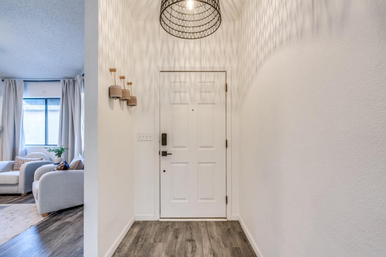 New! Modern • Family Friendly • The Desert Nest Holiday home Sierra Vista